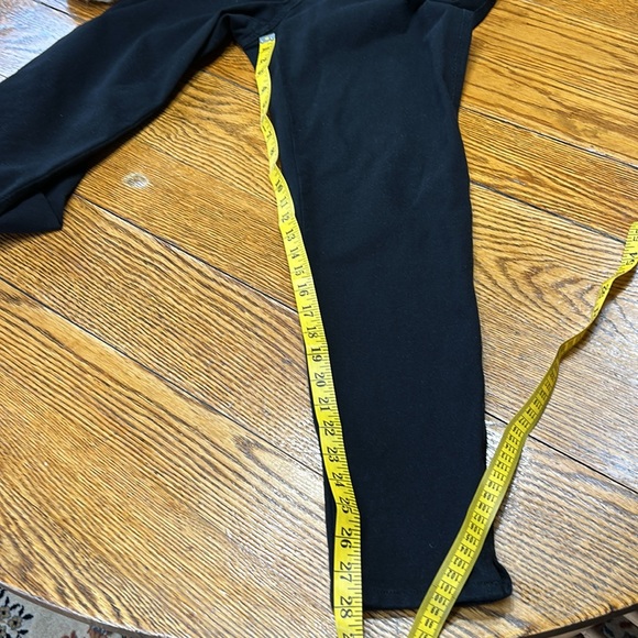 DreameJeanes by Quacker Factory (QVC Release) black pull on pants. Size Medium. - Picture 9 of 12